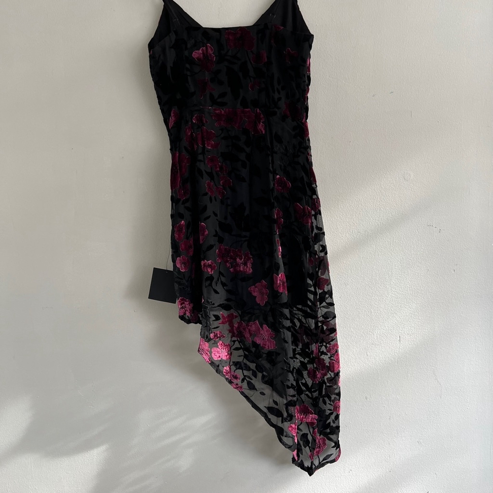 NWT Lulus Black Burgundy asymmetrical Dress floral pattern on sheer overlay S